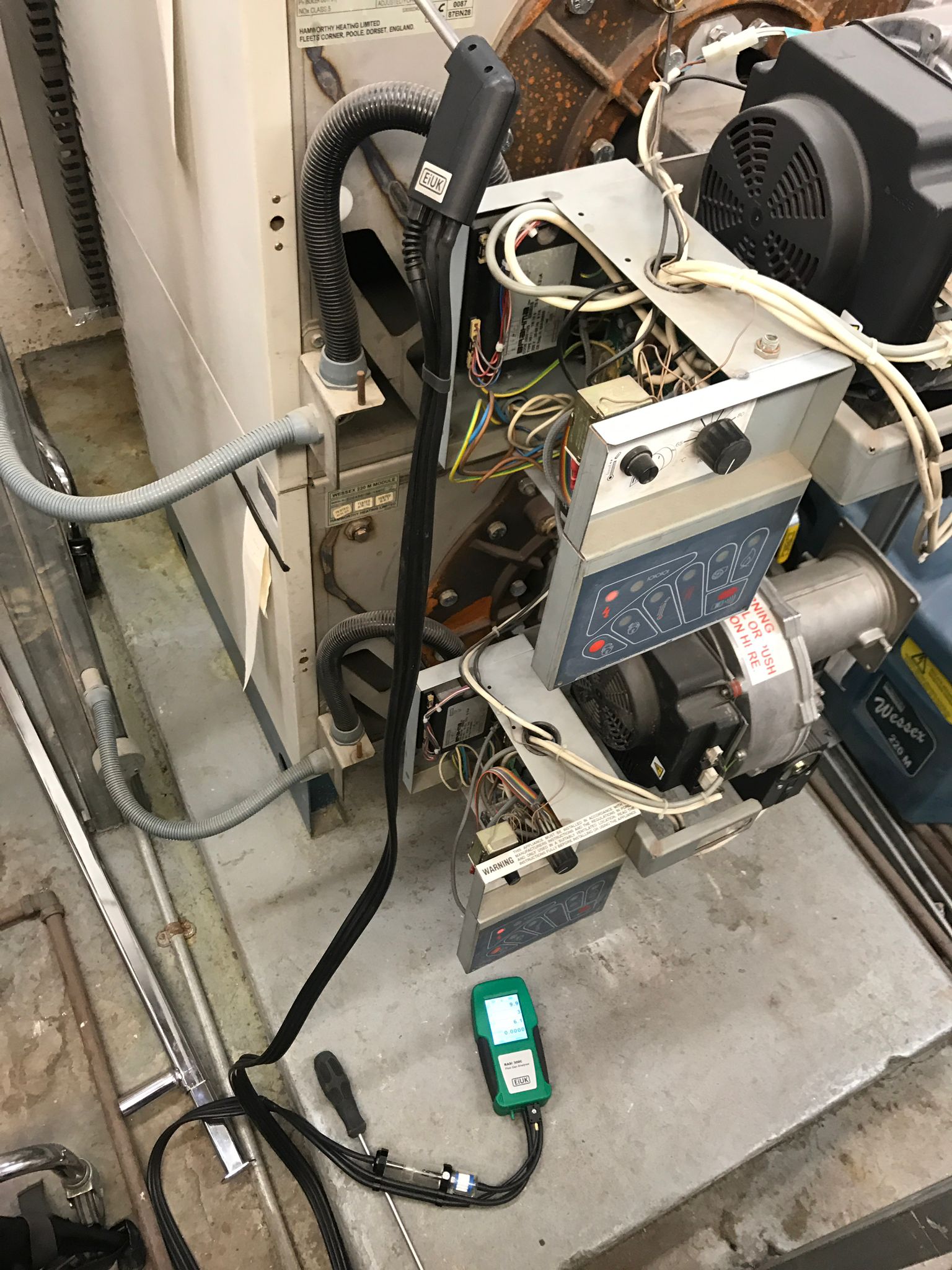 gas safe registered engineer near me Norwood Green, UB2